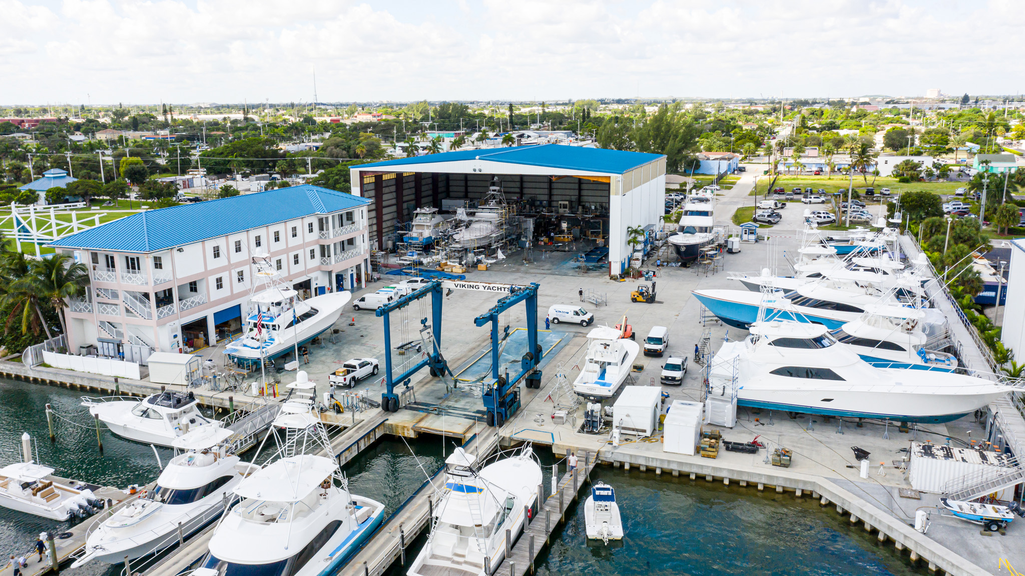 viking yachts service center